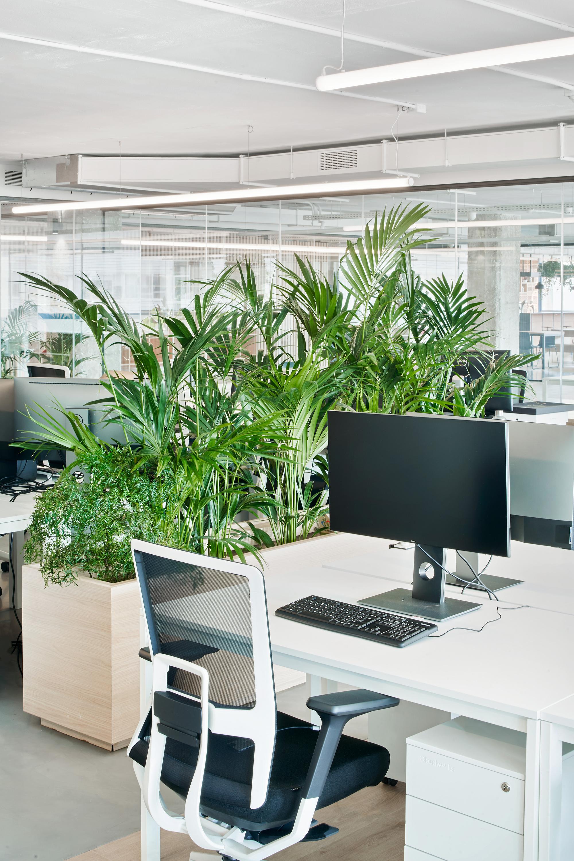 现代简约办公空间Elastiko-金麦道设计素材网www.ycpic  (13) .jpg