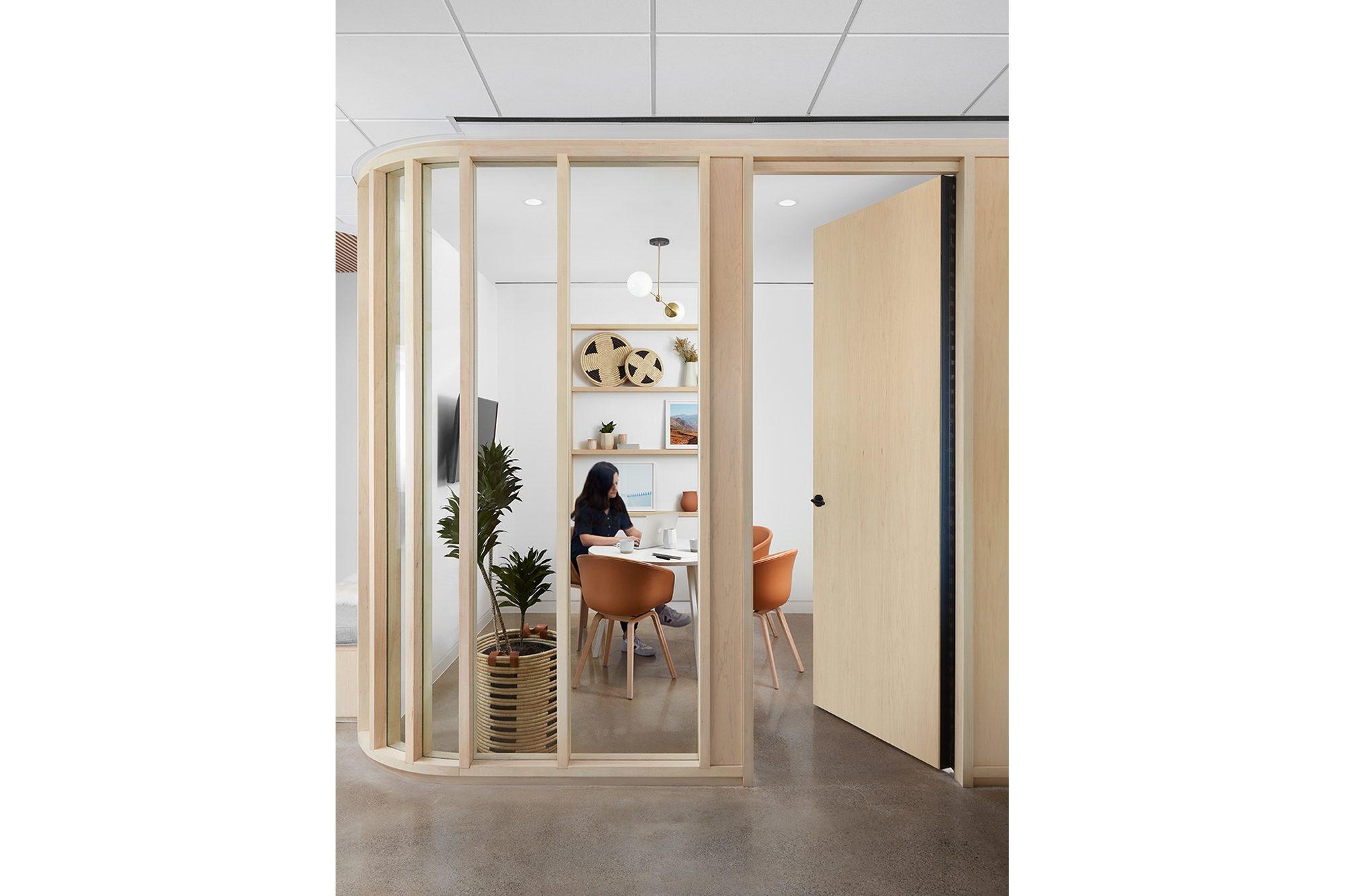 办公空间Thoughtbarn-金麦道设计素材网www.ycpic  (5).jpg