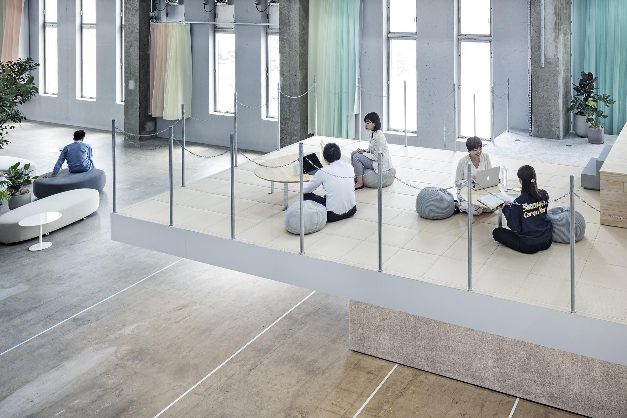 美式工业办公空间-金麦道设计素材网www.ycpic  (19).jpg