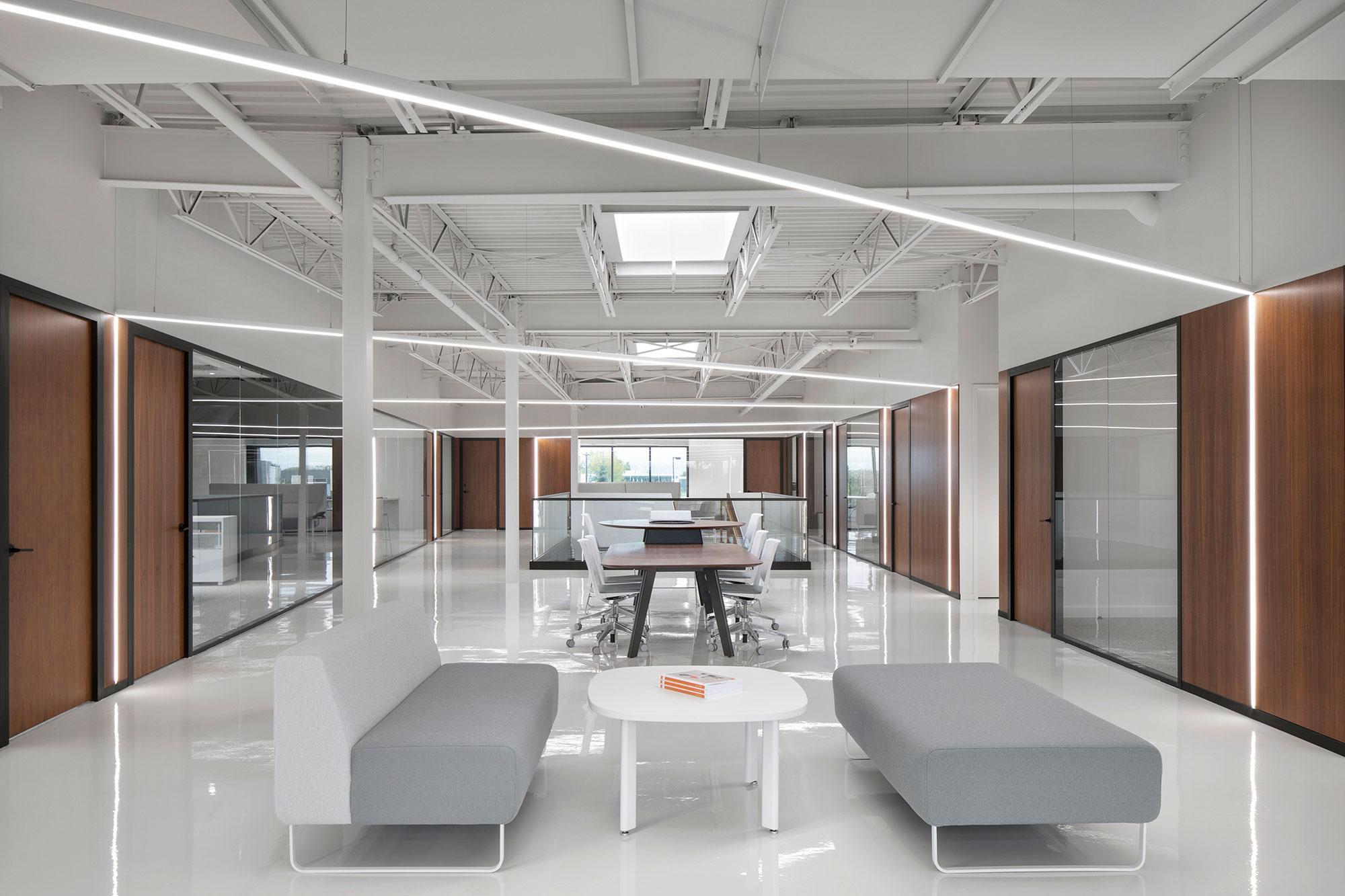 现代简约办公空间Atelier Moderno-金麦道设计素材网www.ycpic (1).jpg