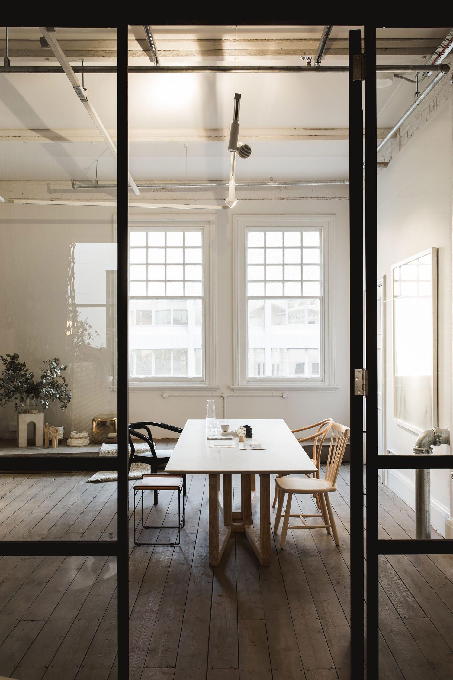 办公空间-金麦道设计素材网www.ycpic  (3).jpg