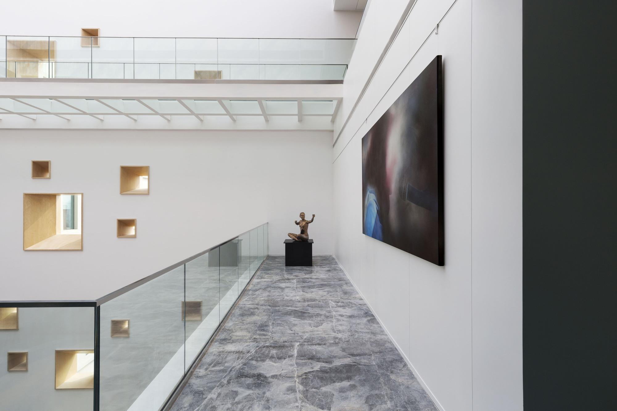 办公室Sanjiv Goenka Group -金麦道设计素材网www (37).jpg