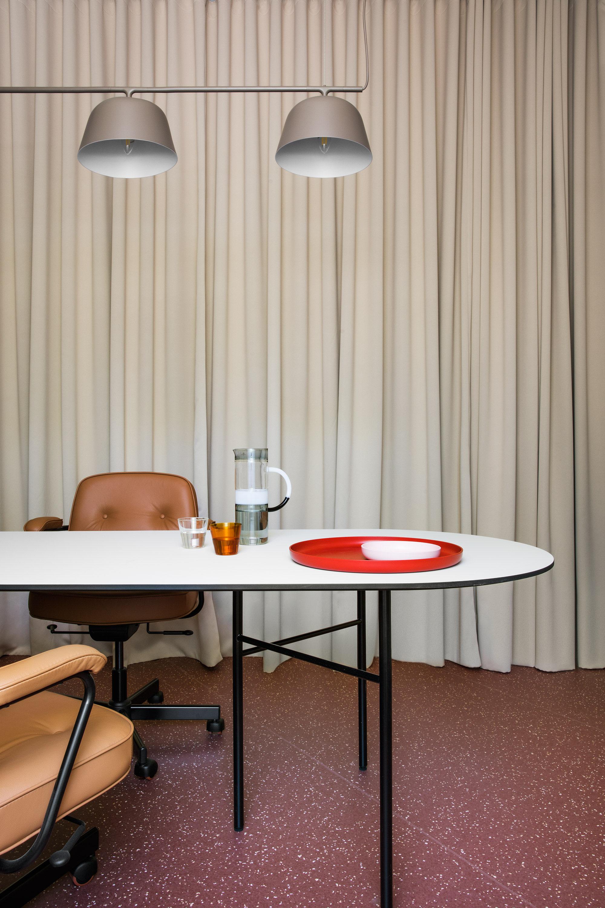 办公室Estudio Reciente-金麦道设计素材网www (2).jpeg