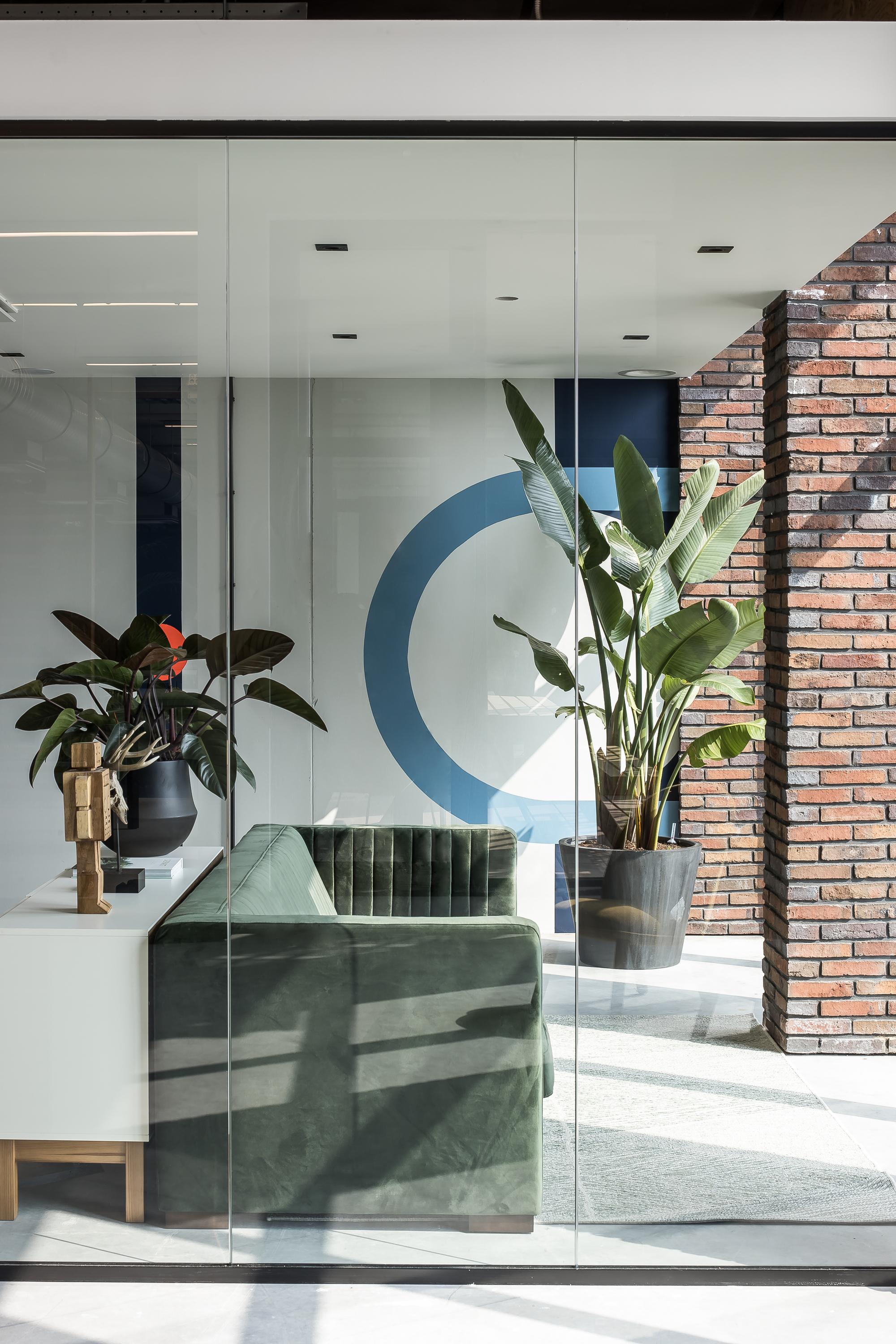 办公室Barde vanVoltt-金麦道设计素材网www (23).jpg