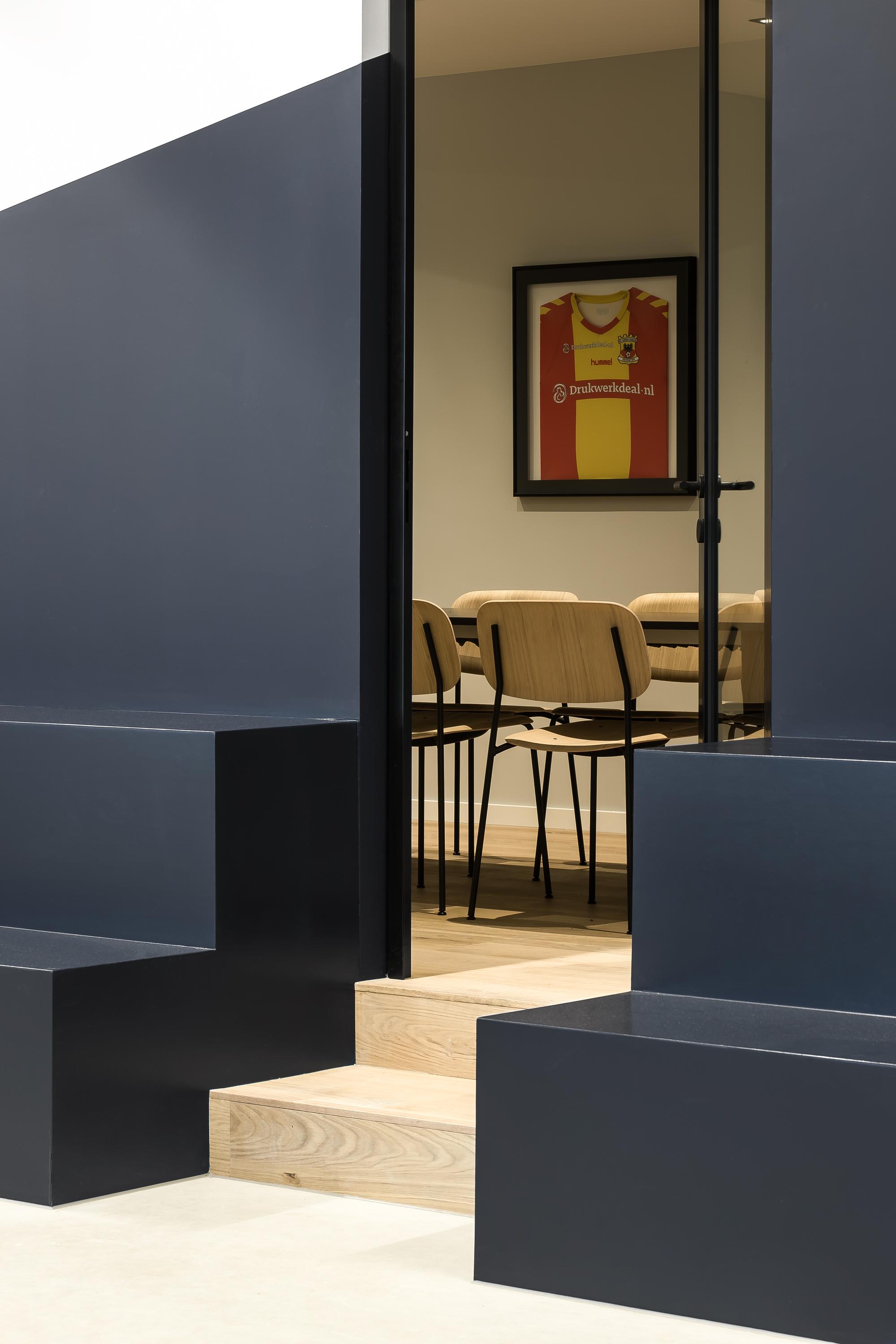 办公室Barde vanVoltt-金麦道设计素材网www (7).jpg