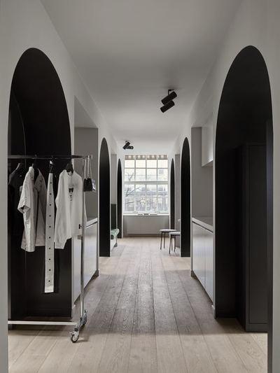 总部Karl Lagerfeld办公室-金麦道设计素材网www.ycpic  (9).jpg