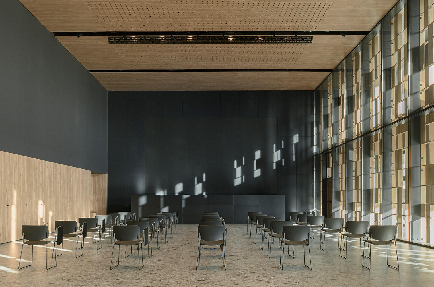 办公室Rifé-金麦道设计素材网www (4).jpg