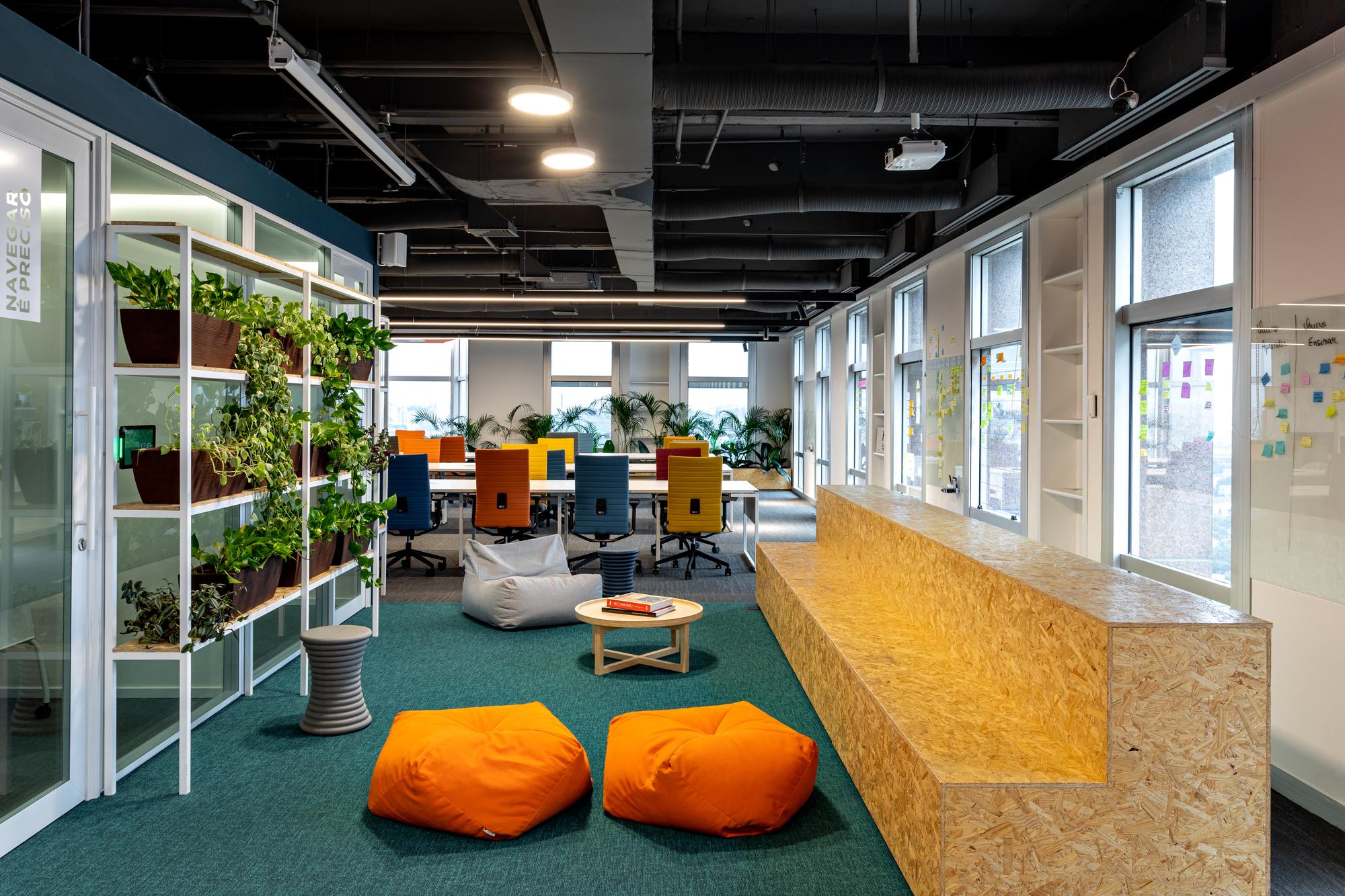 Pravaler总部办公室-金麦道设计素材网www.ycpic. (8).jpg