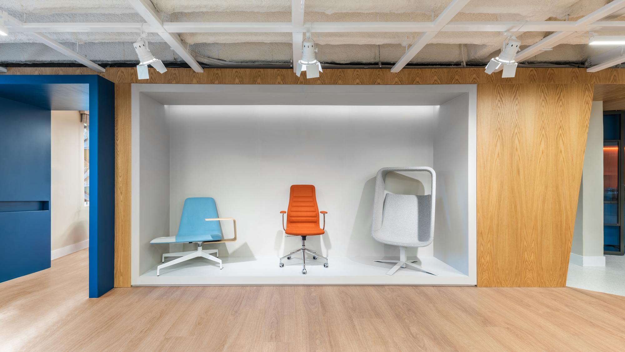 Riccó Hub办公室-金麦道设计素材网www.ycpic (10).jpg