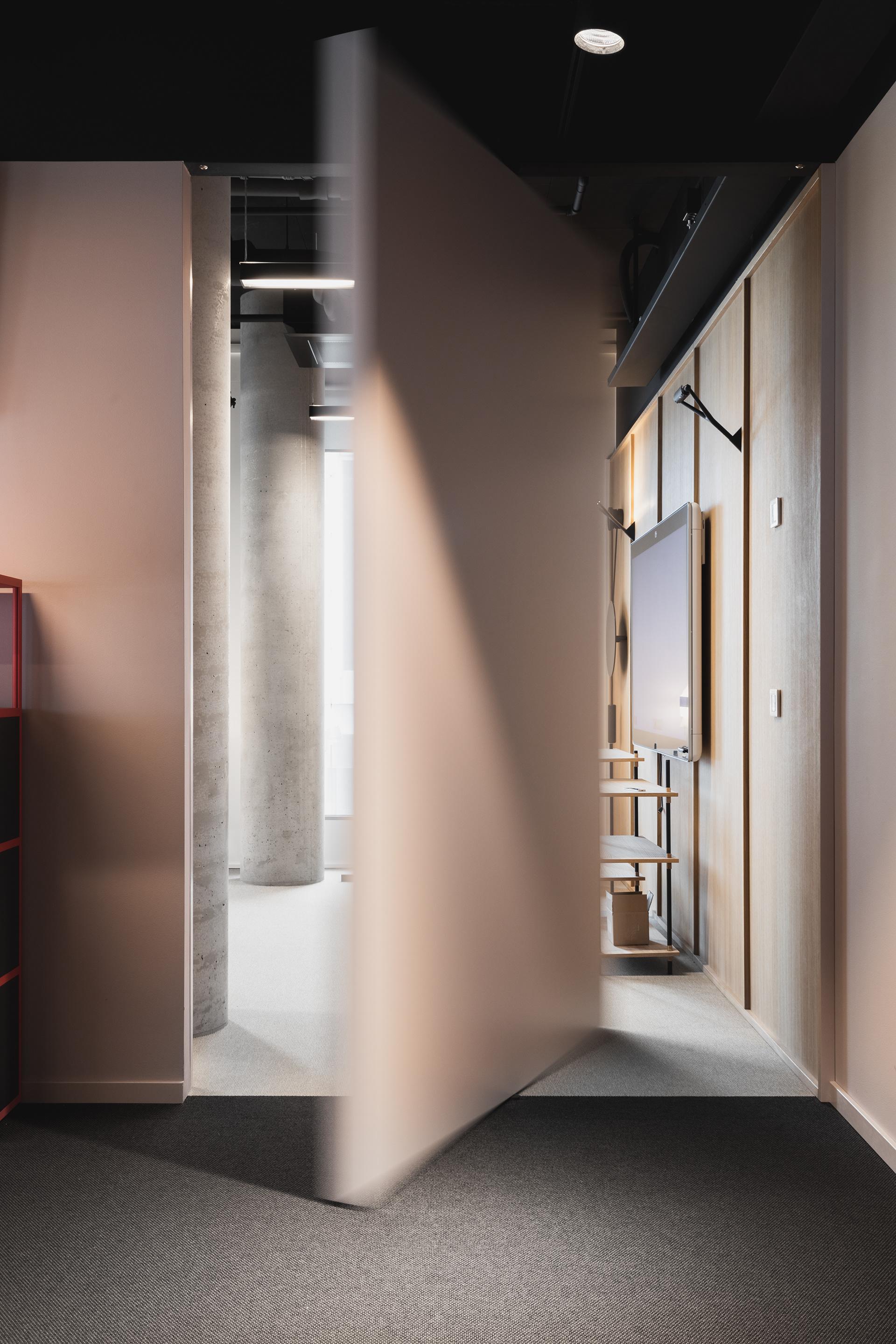 办公室Vipps金麦道设计素材网www.ycpic (15).jpg