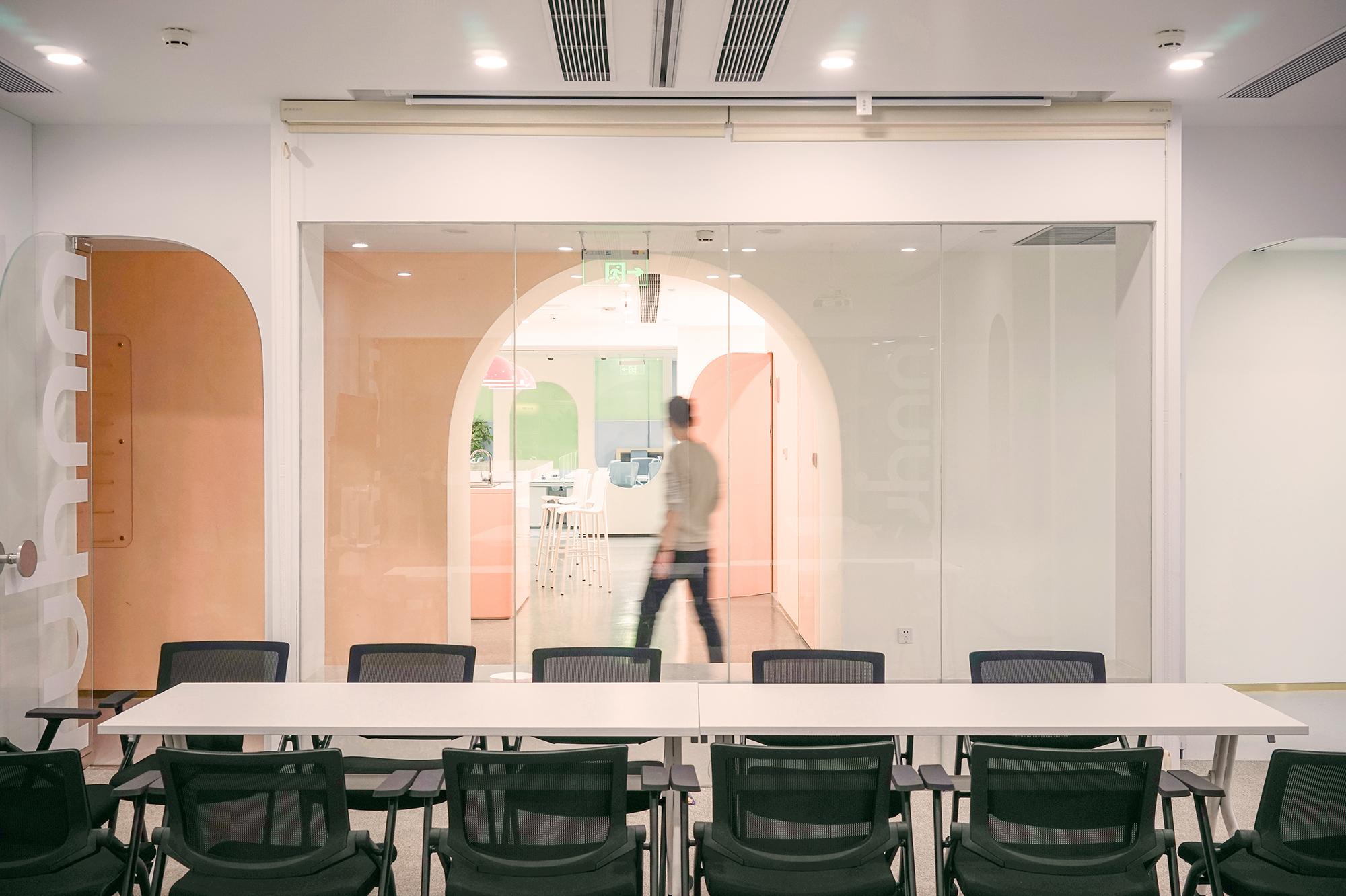 办公室-金麦道设计素材网www.ycpic (12).jpg