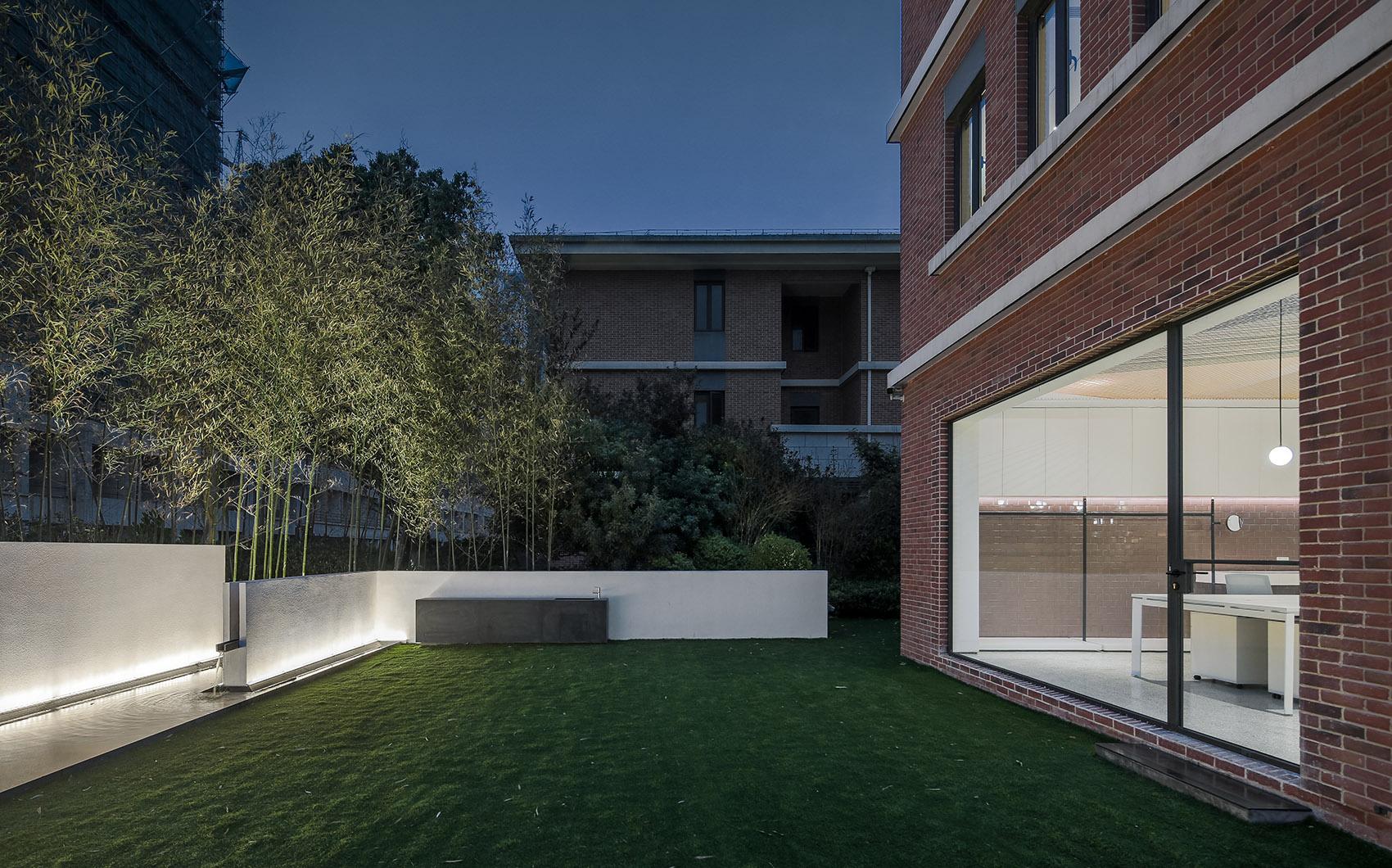 办公室-金麦道设计素材网www.ycpic (7).jpg