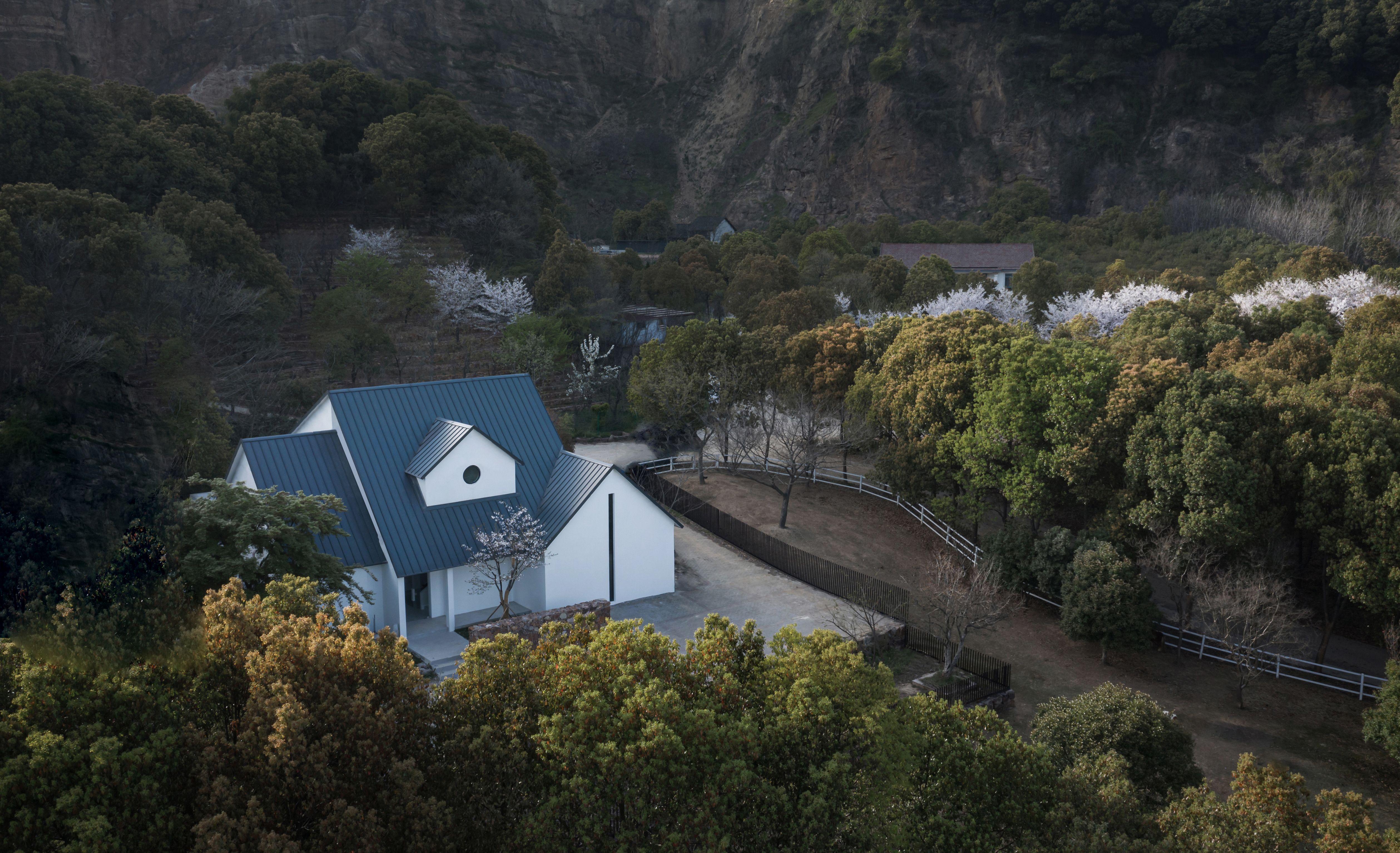 办公室-金麦道设计素材网www.ycpic (1).jpg