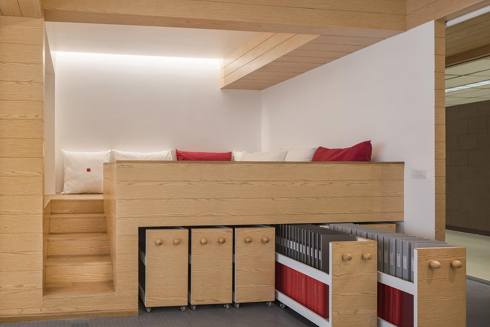 办公室-金麦道设计素材网www.ycpic (13).jpg