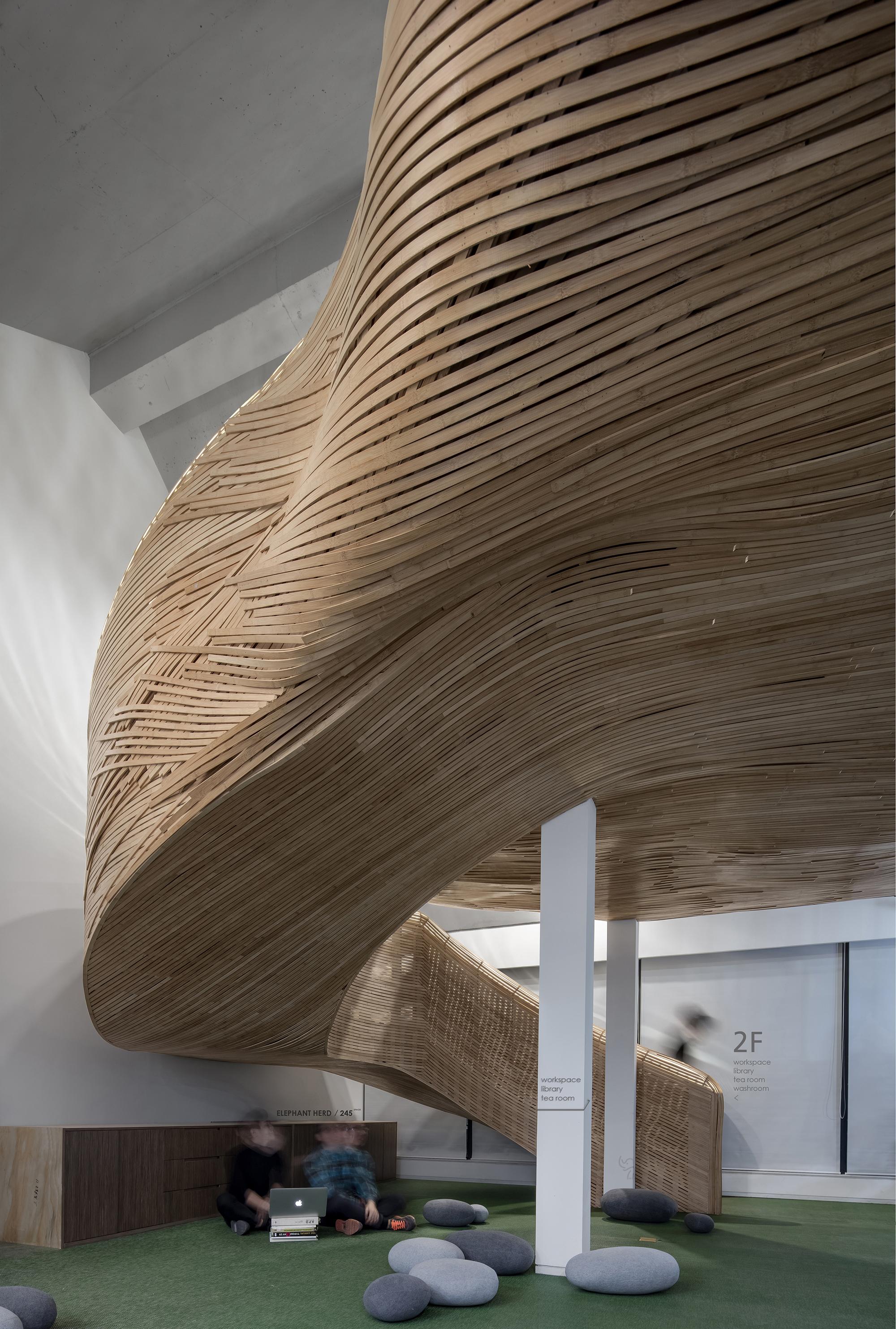 办公室-金麦道设计素材网www.ycpic (14).jpg