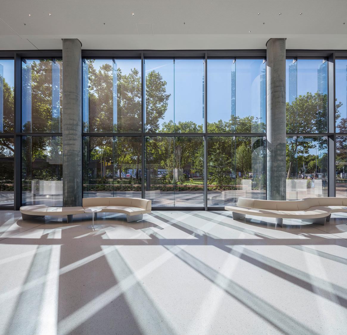 办公室-金麦道设计素材网www.ycpic (79).jpg