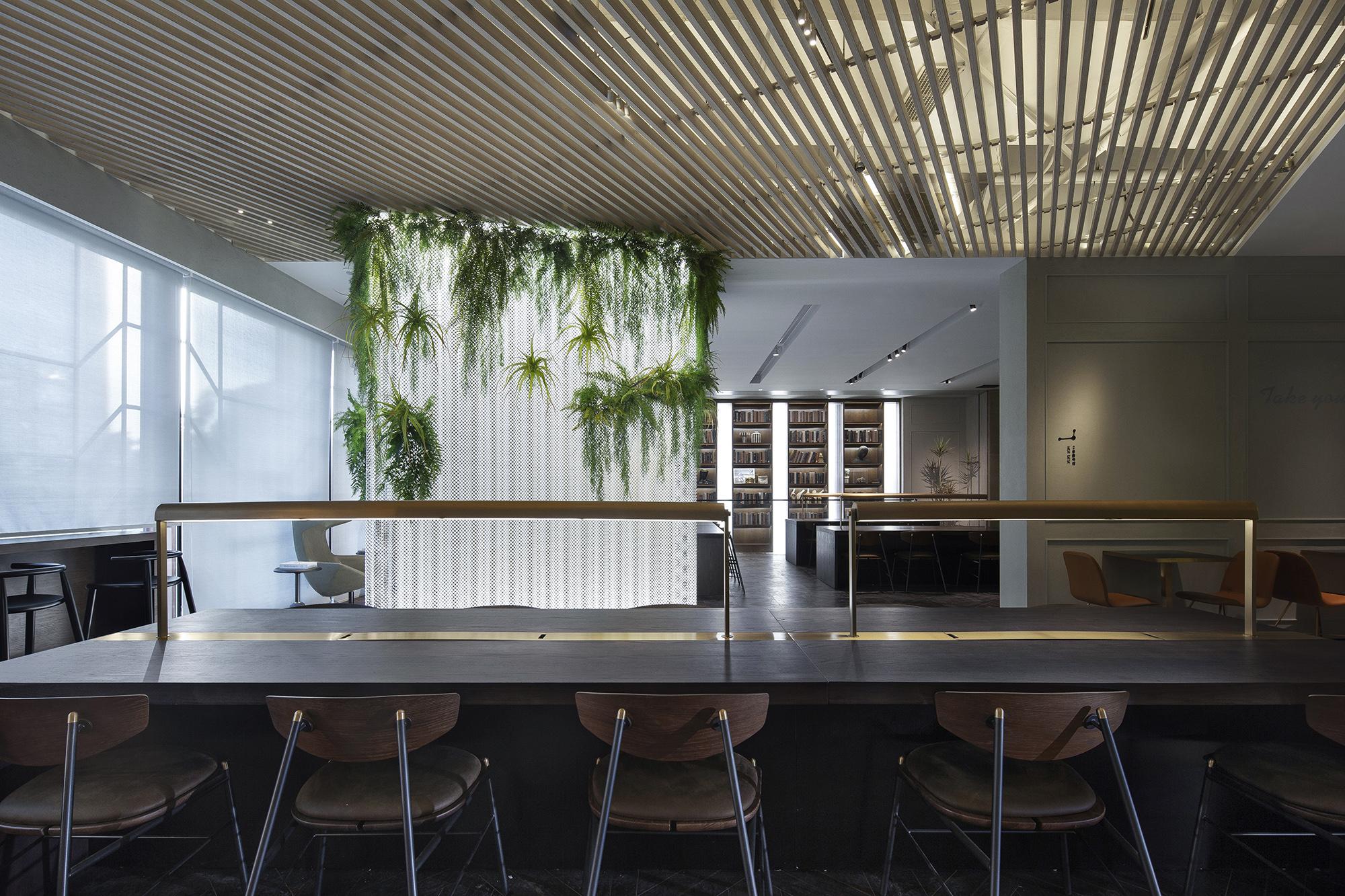 022 二层讨论区2.jpg