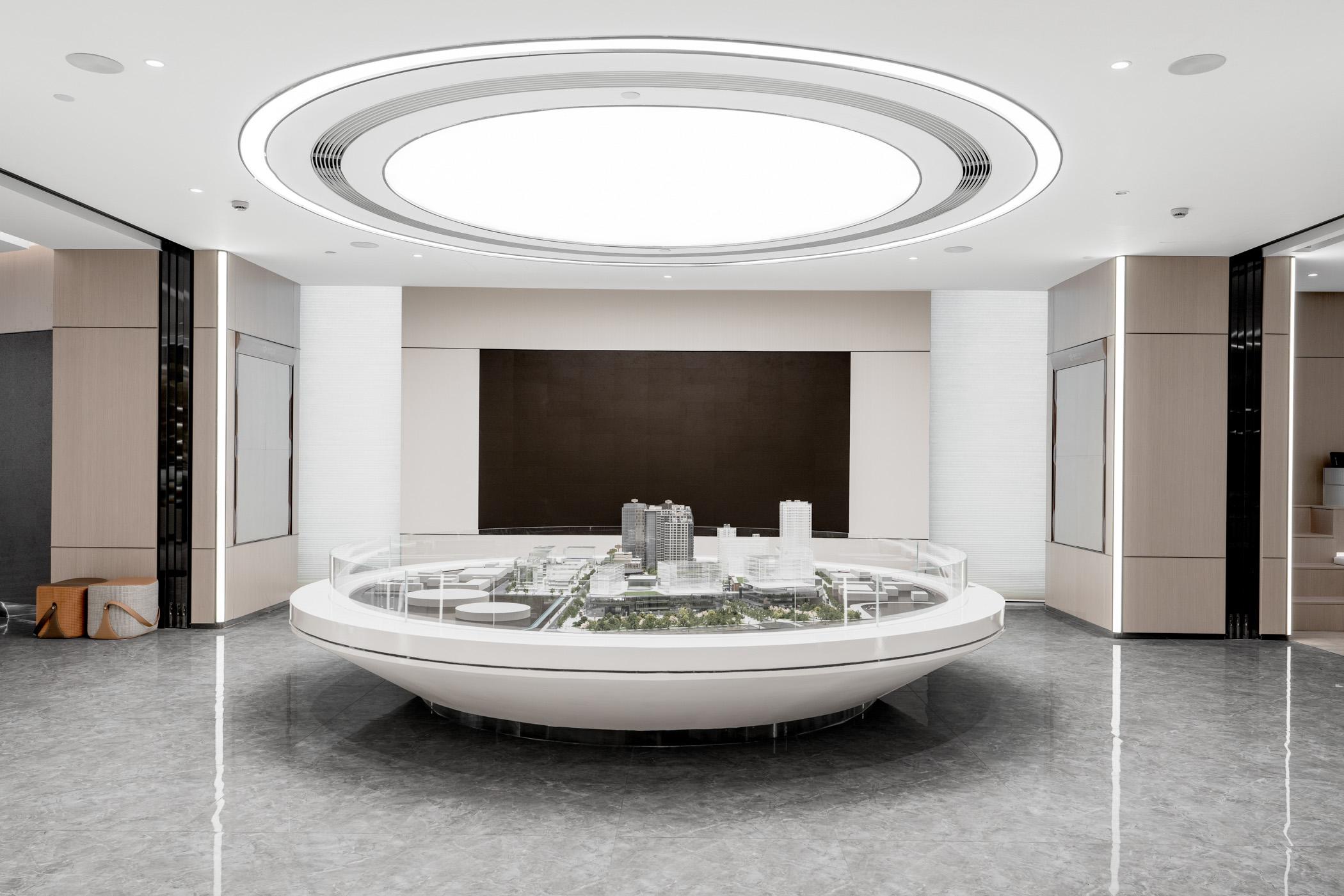 上海新侨高售楼处 (2).jpg