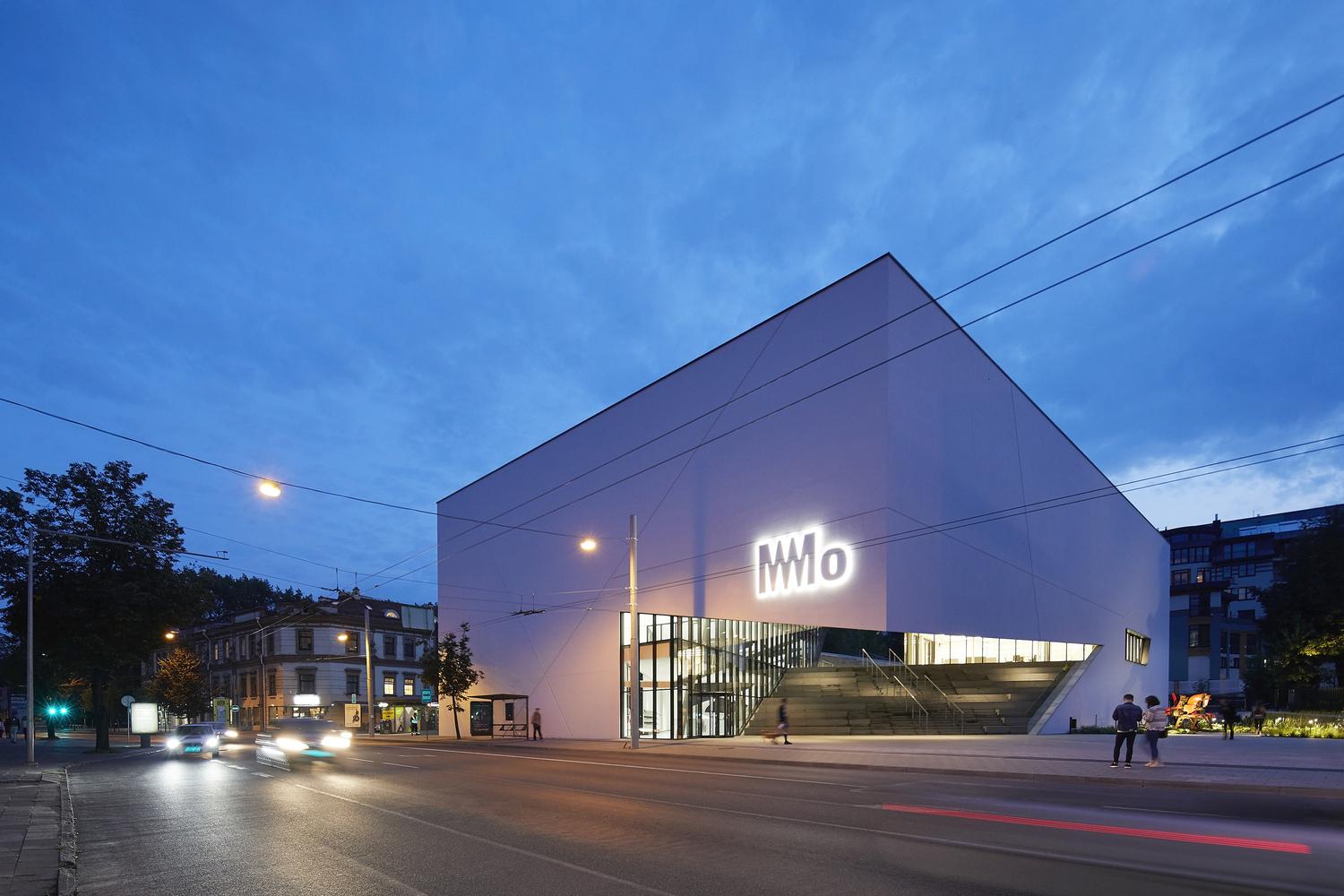 00Studio_Libeskind_MO_Museum_Vilnius_Lithuania_©Hufton_Crow_003.jpg