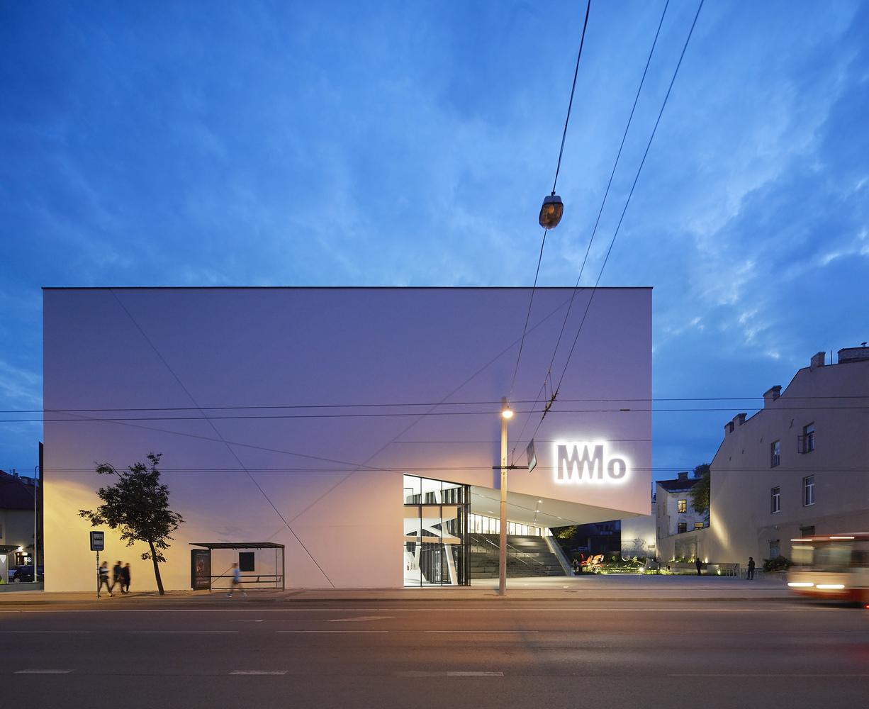 00Studio_Libeskind_MO_Museum_Vilnius_Lithuania_©Hufton_Crow_009.jpg