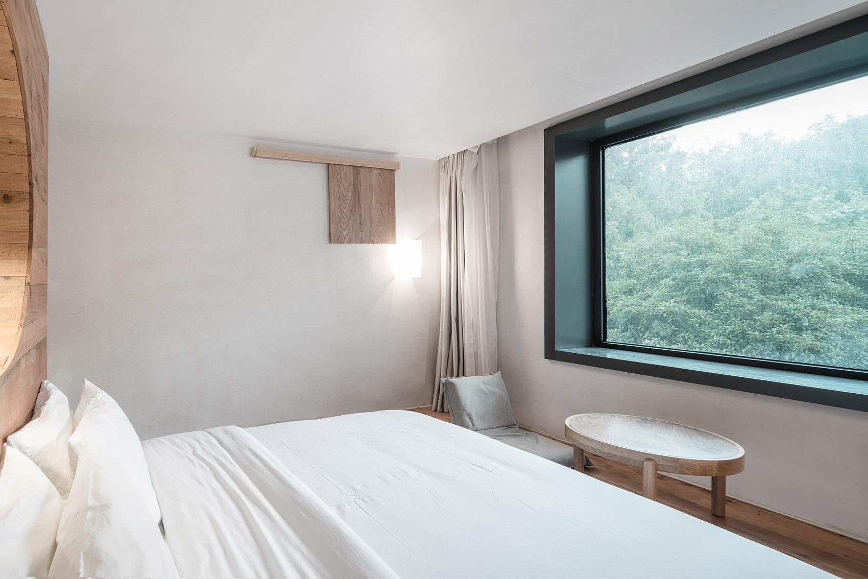 010-Hotel-BESIDES-and-BLANCO-China-by-9-Architecture.jpg